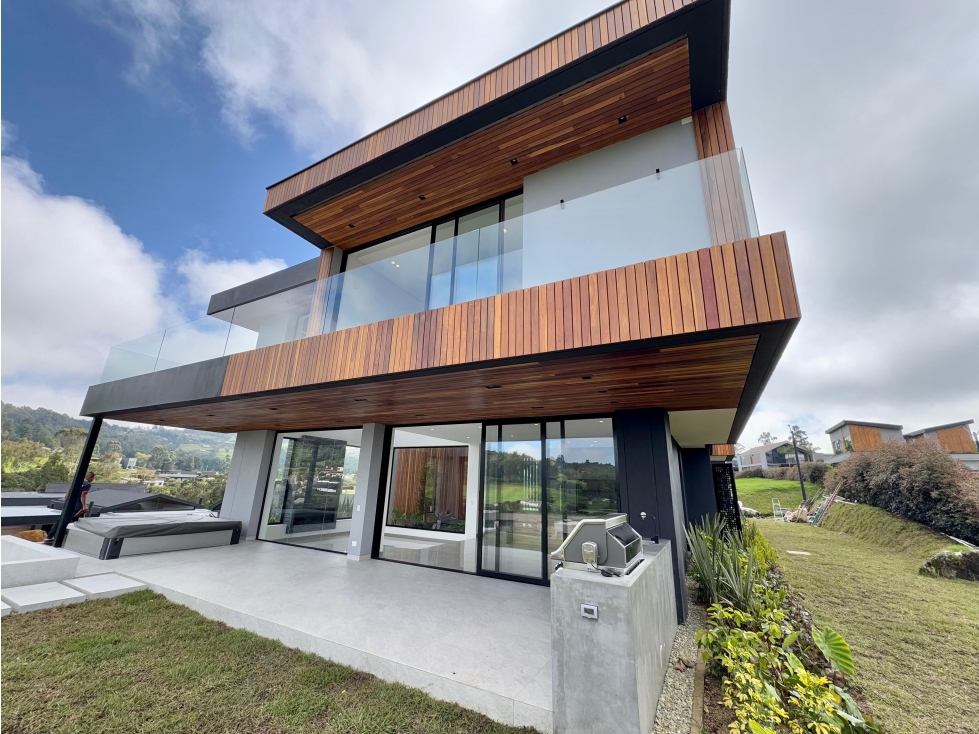 Impresionante casa para estrenar en el Alto de Palmas. — foto 4