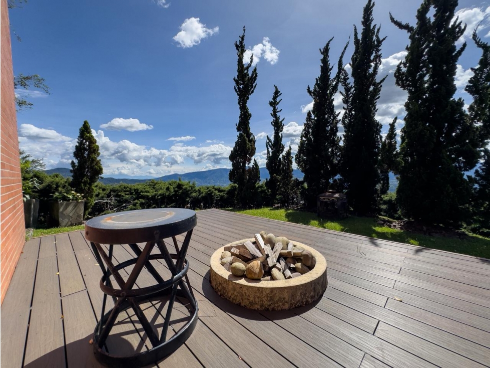 HERMOSA CASA EN EL ALTO DE LAS PALMAS — foto 6