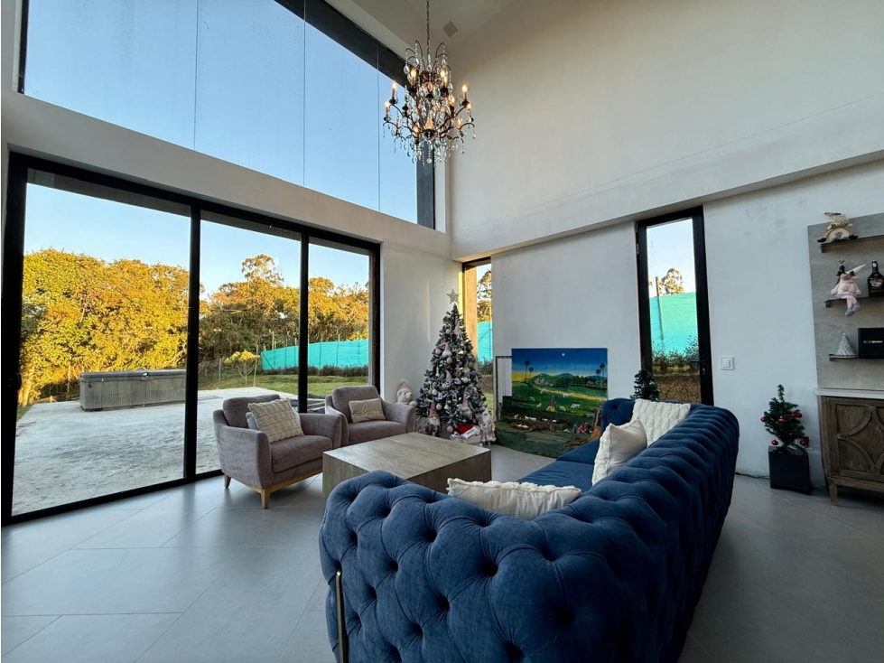 Casa en parcelación con gran potencial en Alto de Las Palmas — foto 2