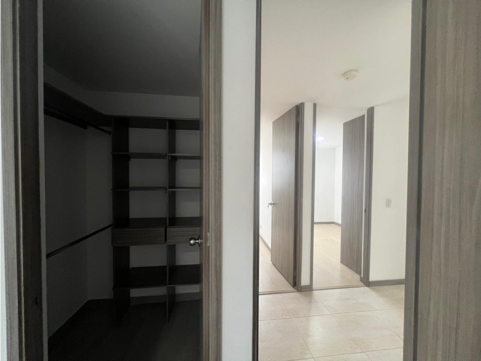 Apartamento con excelente vista cerca al parque de sabaneta — foto 5