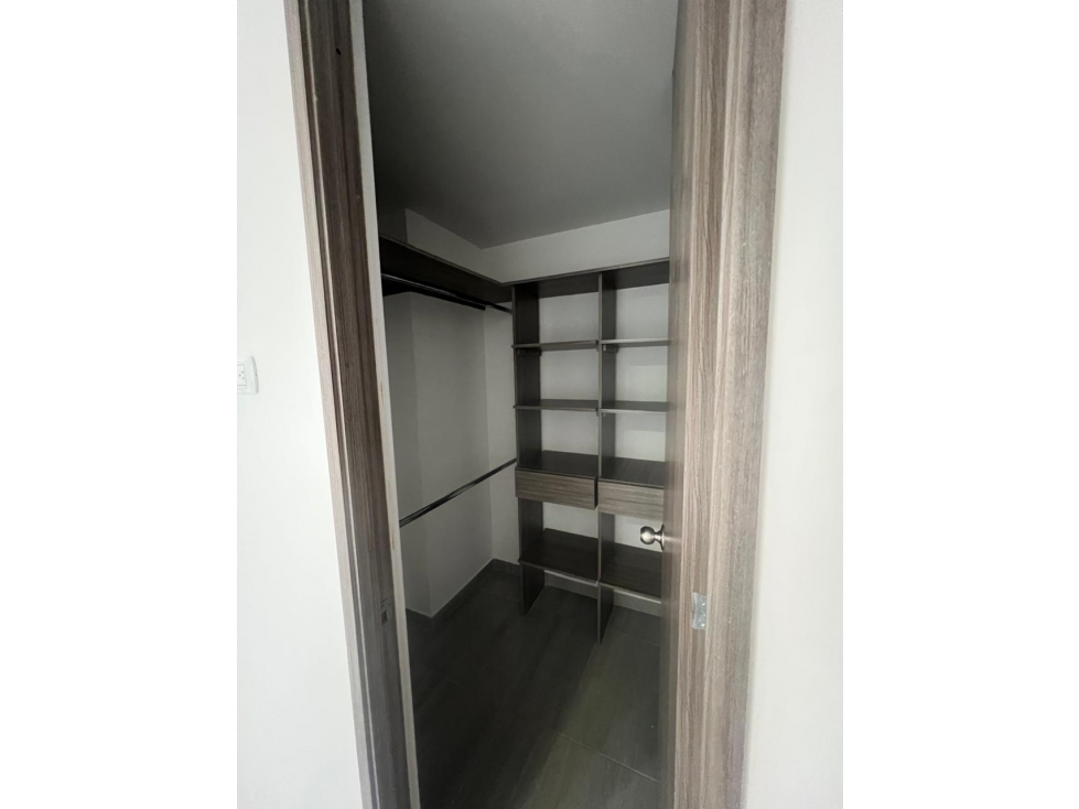 Apartamento con excelente vista cerca al parque de sabaneta — foto 6