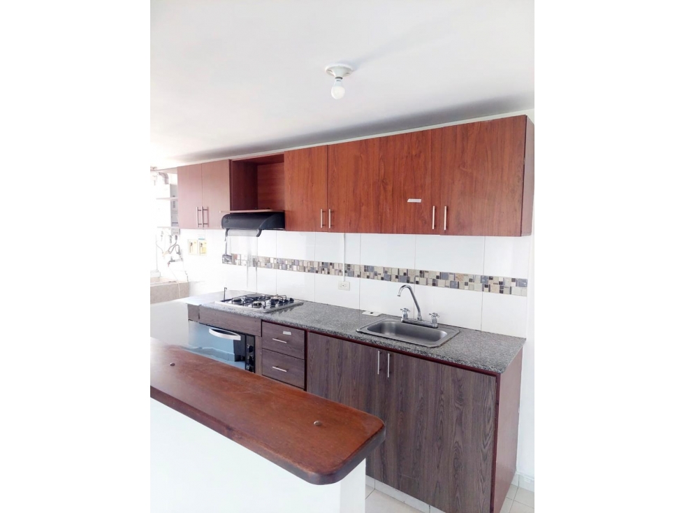 Apto en Los Colores 84 m², 3 habitaciones + estudio, piso alto — foto 6