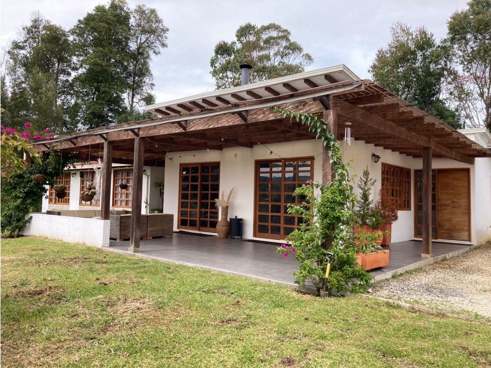 Espectacular casa con grandes espacios