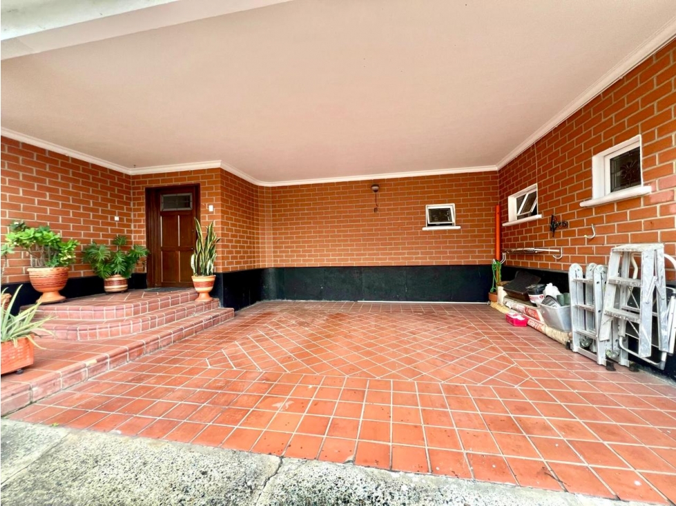 Casa de dos niveles en Altos del Poblado — foto 5