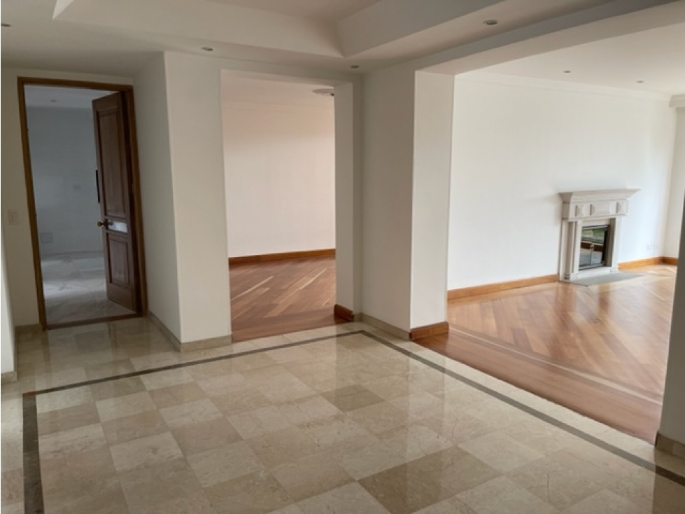 SANTA ANA ORIENTAL ARRIENDO APARTAMENTO 220 m2 — foto 3