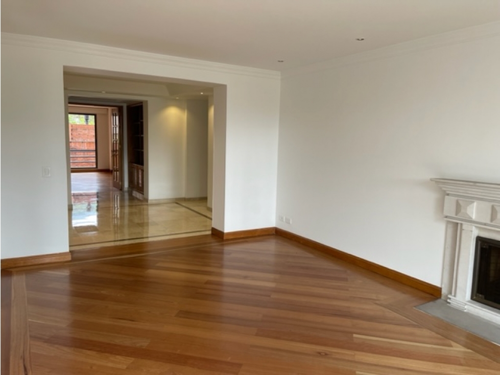 SANTA ANA ORIENTAL ARRIENDO APARTAMENTO 220 m2 — foto 2
