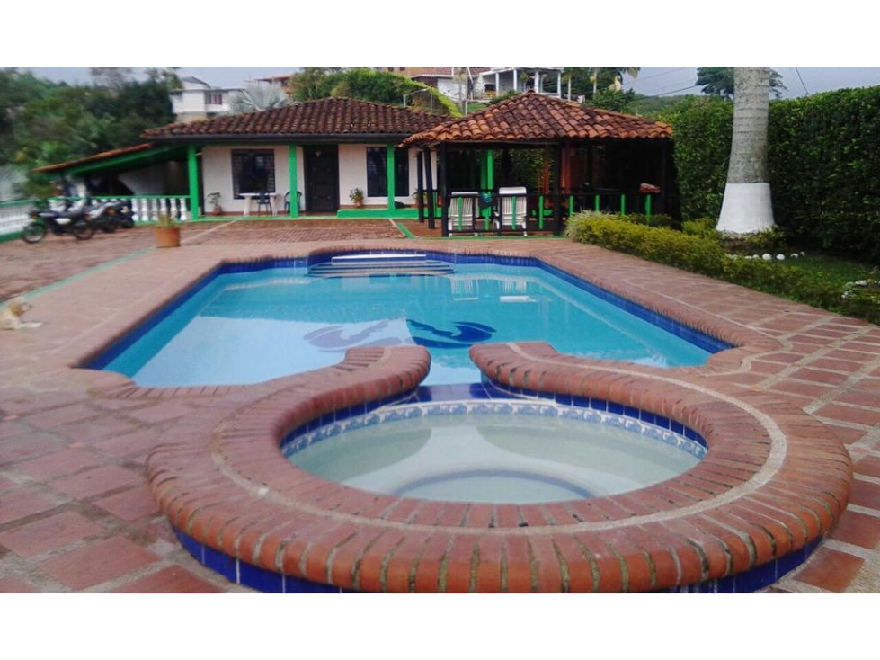 Se alquila finca por dias ,Via Condina - 3