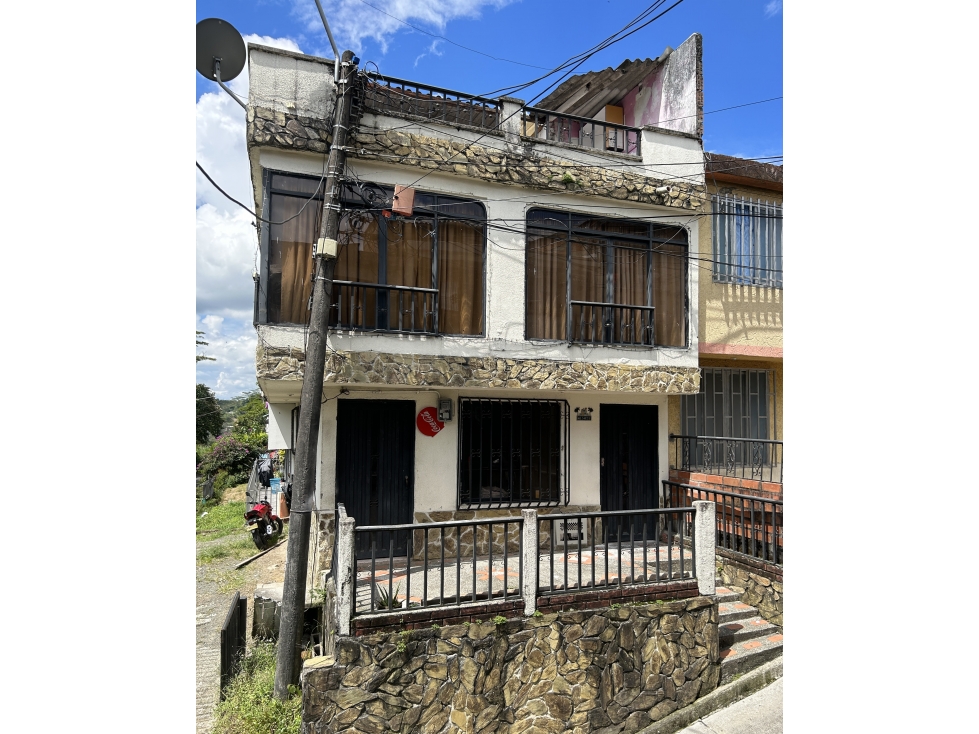 Se vende casa en el Parque Industrial — foto 4