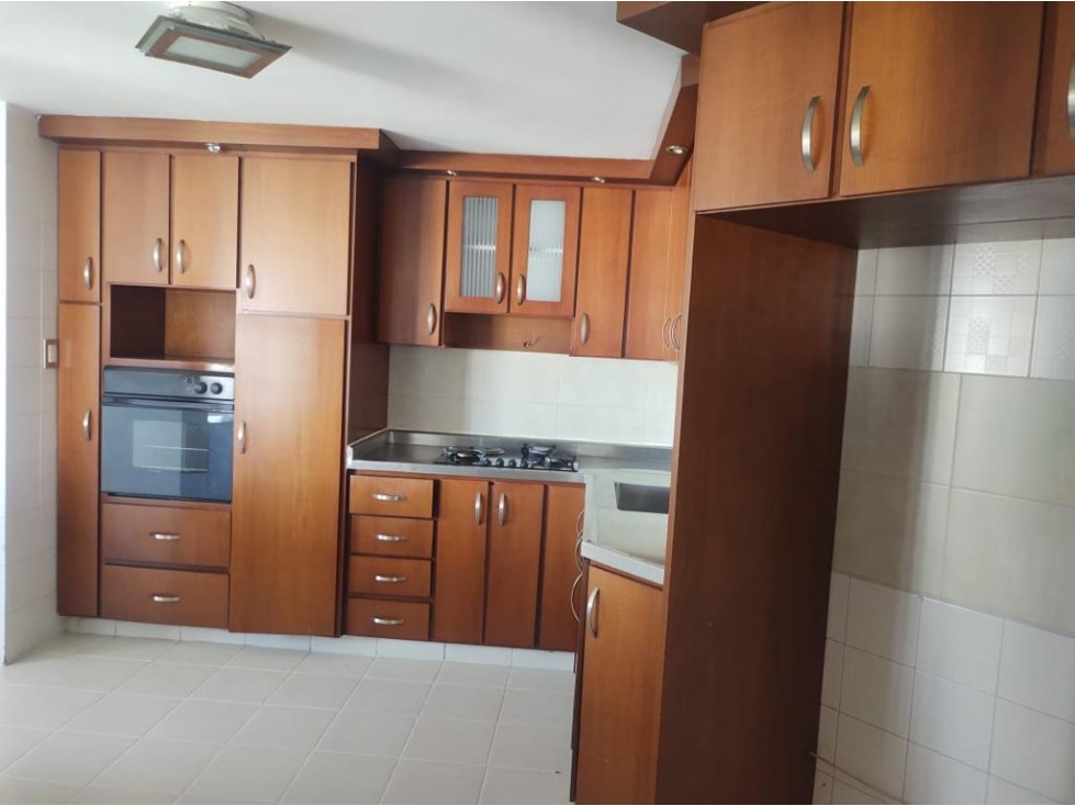 SE VENDE APARTAMENTO DUPLEX SE VENDE, ALPES. PEREIRA — foto 2