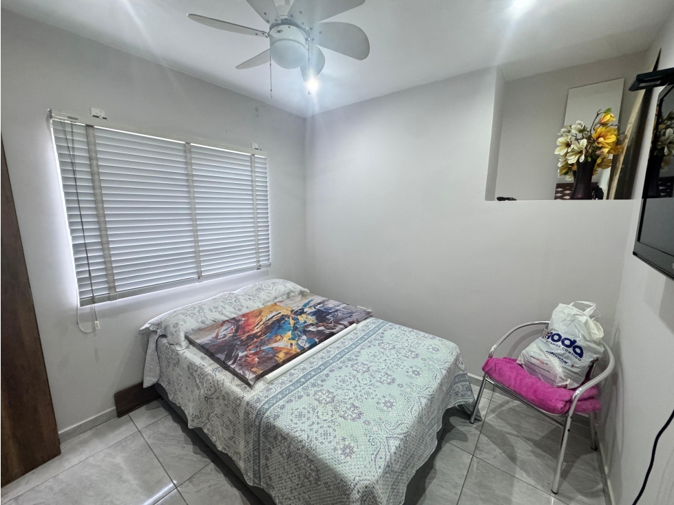 SE VENDE APARTAMENTO EN ALPES — foto 3