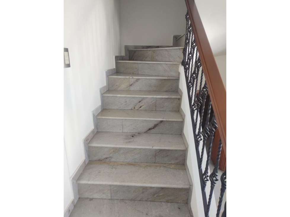 SE VENDE APARTAMENTO DUPLEX SE VENDE, ALPES. PEREIRA — foto 5