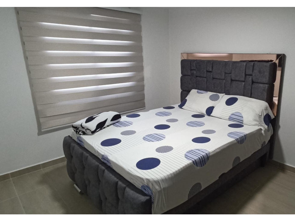Se renta apartamento amoblado en Pinares