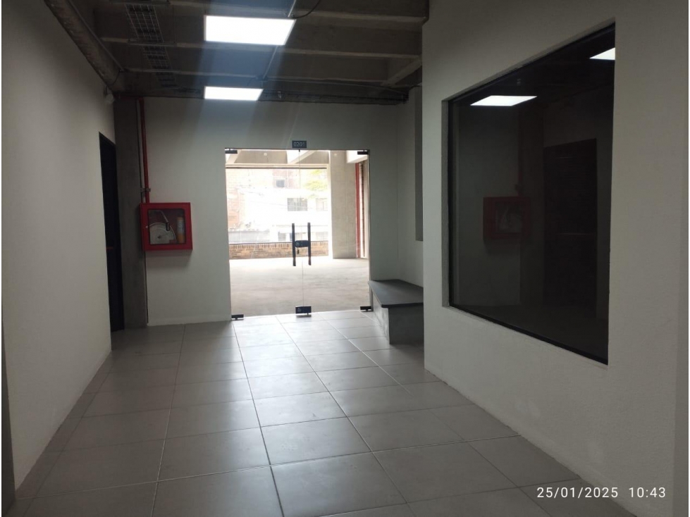 LOCALES EN VENTA ARANJUEZ DE 8M2 A 130M2 — foto 6