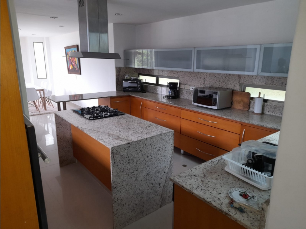 Arriendo Casa Amoblada Loma Del Escobero - 3