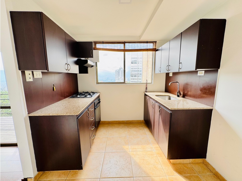 arriendo hermoso apartamento en san lucas — foto 2