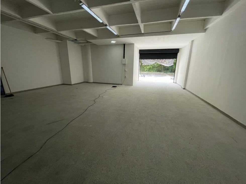 arriendo local en rodeo alto