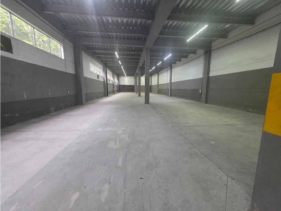 Bodega en Arriendo en La Estrella - 2