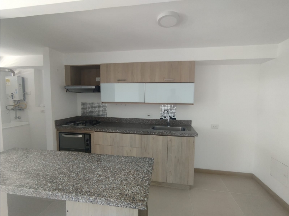 arriendo aparta estudio en la ceja