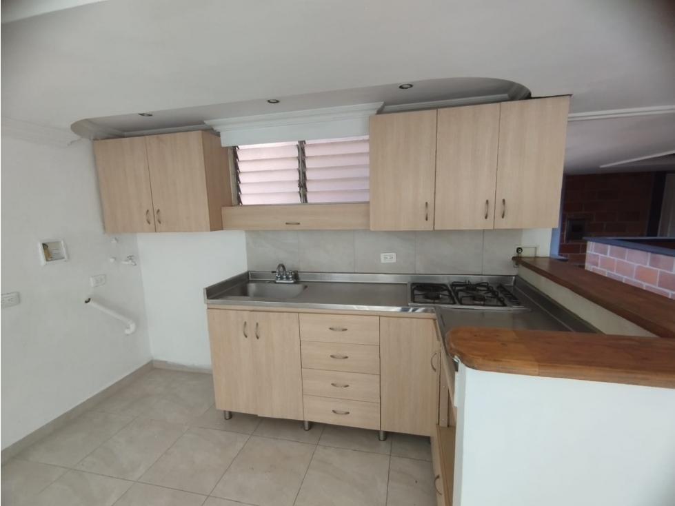 Arriendo apartamento en el poblado — foto 2