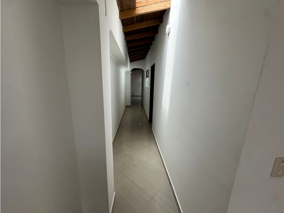 ARRIENDO APARTAMENTO EN LA FLORESTA — foto 6