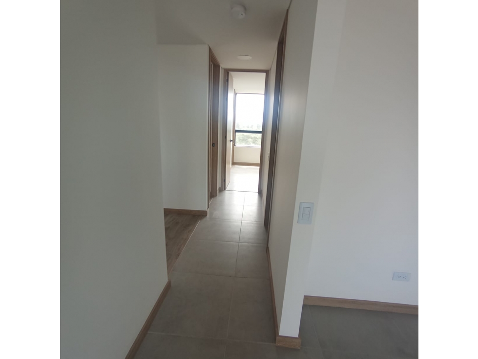 APARTAMENTO EN ARRIENDO SAN ANTONIO — foto 3