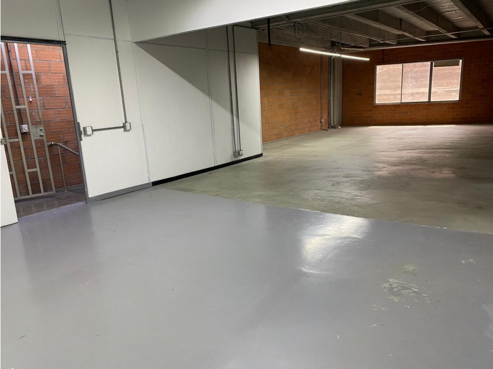 Bodega en Arriendo en Itagui - 3
