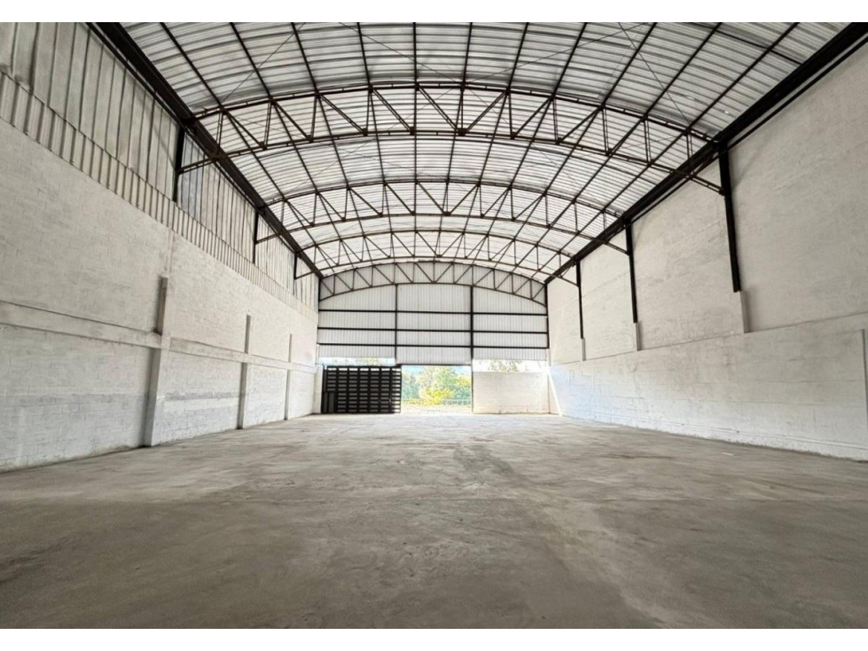 Bodega en Arriendo en Caldas - 1