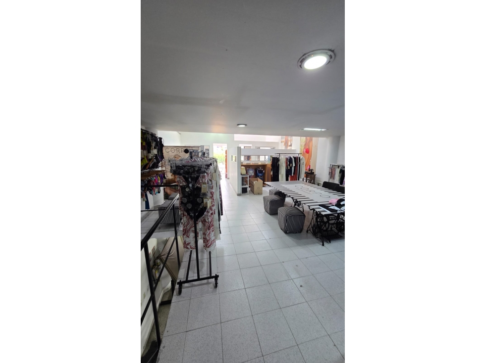 Bodega en Arriendo en Envigado - 1