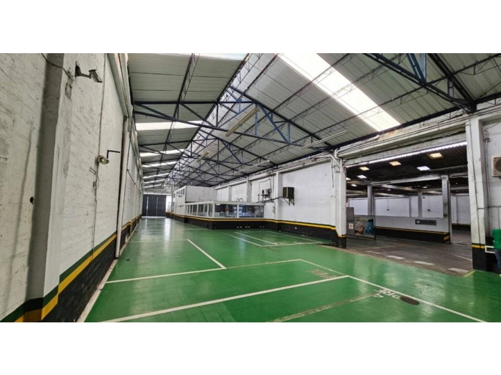 Bodega en Arriendo en Medellin — foto 2