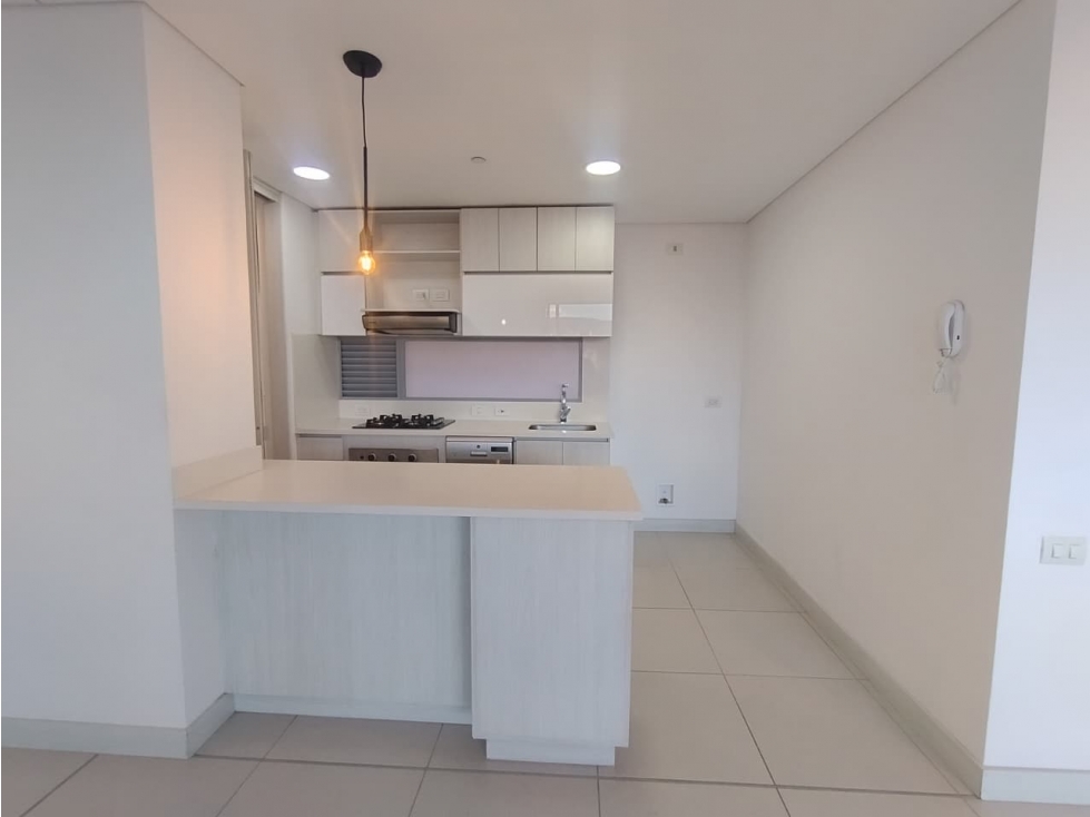 Se Arrienda Apartamento en Envigado Sector Loma del Chocho — foto 3