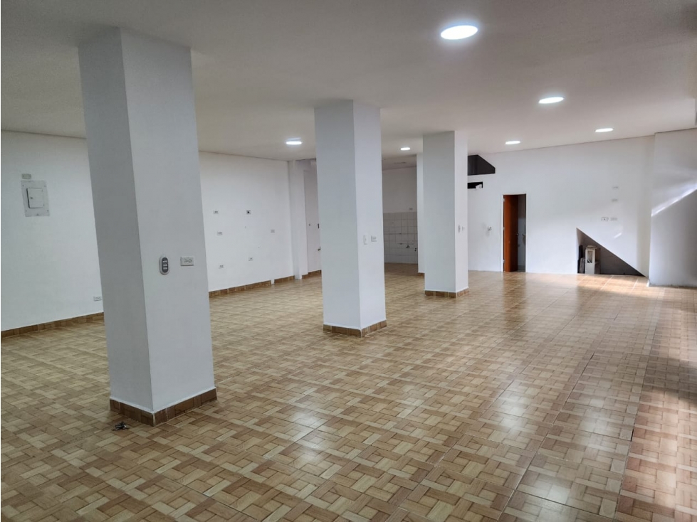 Arriendo Local en la América — foto 3