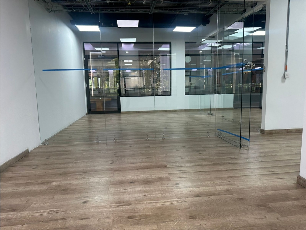 Local en Arriendo en Medellin — foto 2