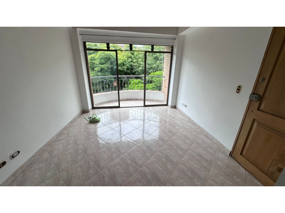 Vendo apartamento en la floresta