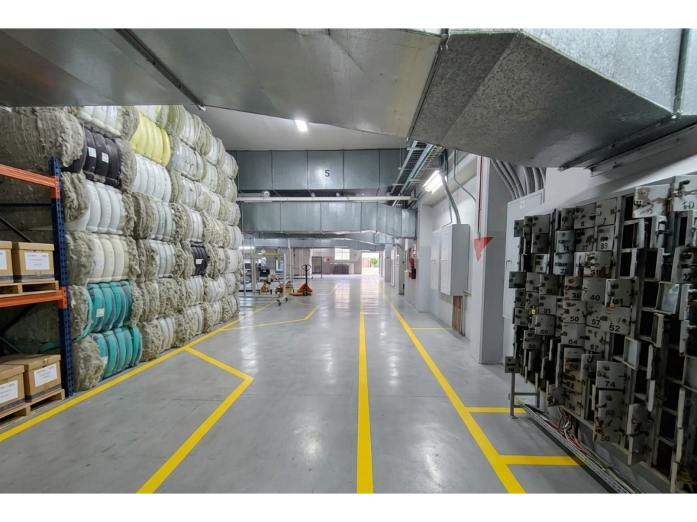 Bodega en Arriendo en Bello — foto 4