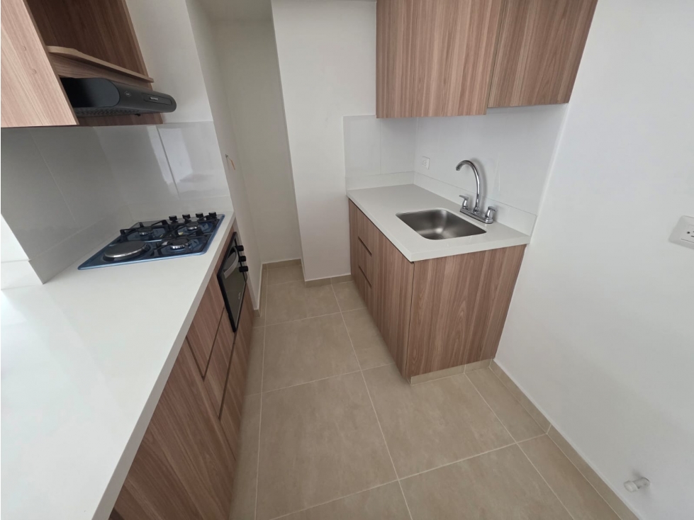 Arriendo Apartamento en la Estrella — foto 2