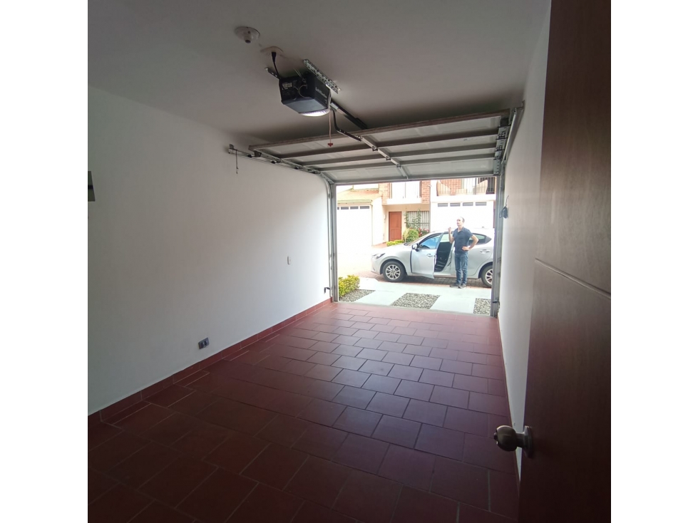CASA ARRIENDO LA CEJA - 4