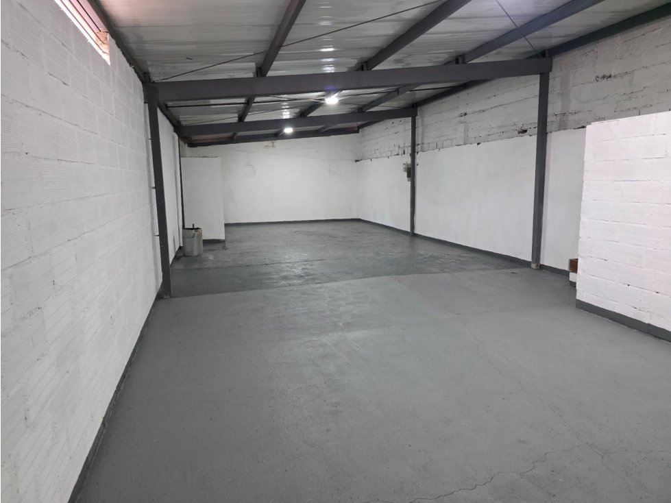 Bodega en Arriendo en Medellin — foto 2