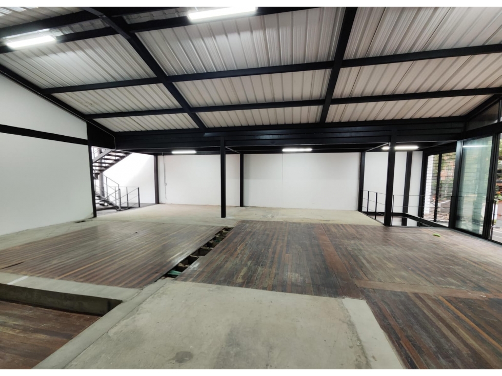 Local en Arriendo en Laureles — foto 3