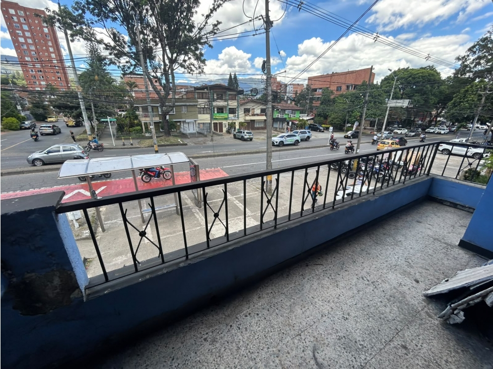 Arriendo local en Calasanz — foto 2