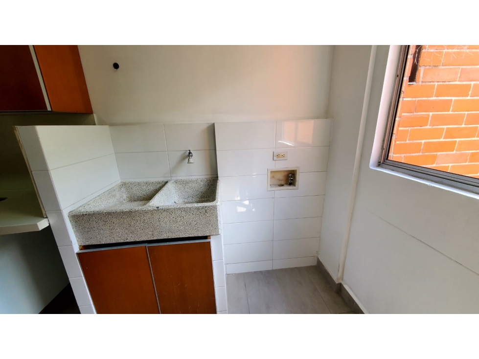 Se arrienda apartamento en Castropol — foto 3