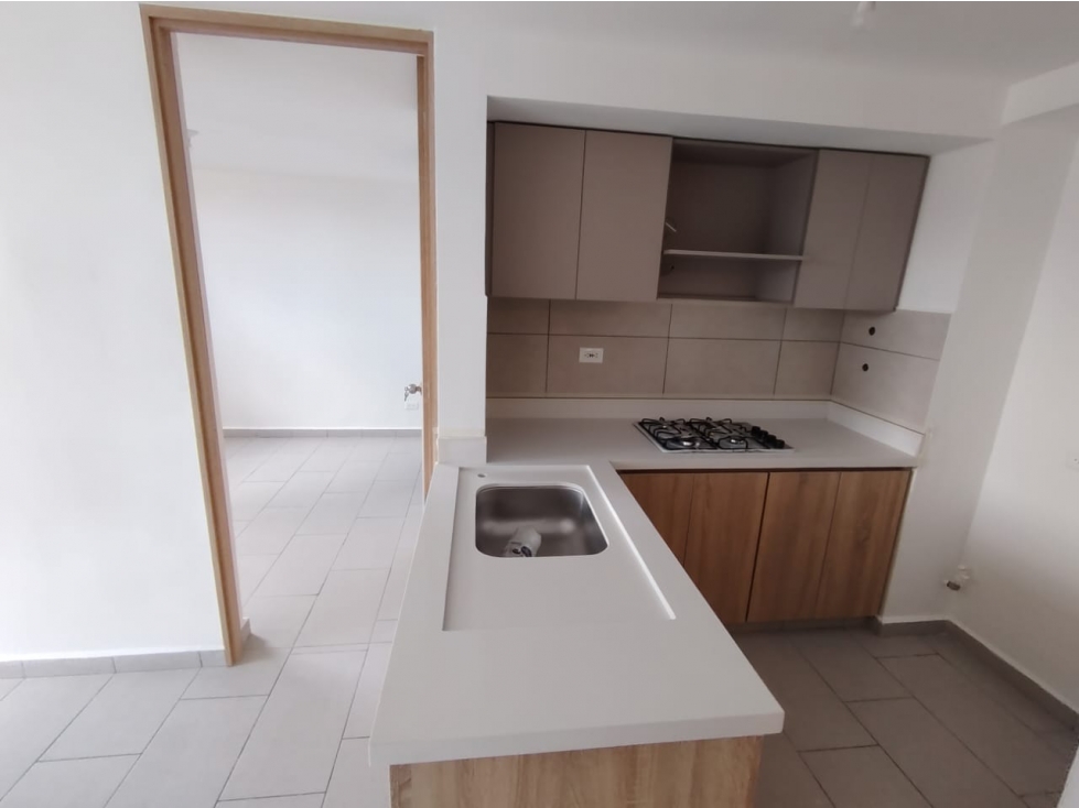Se arrienda apartamento en Calasanz — foto 3