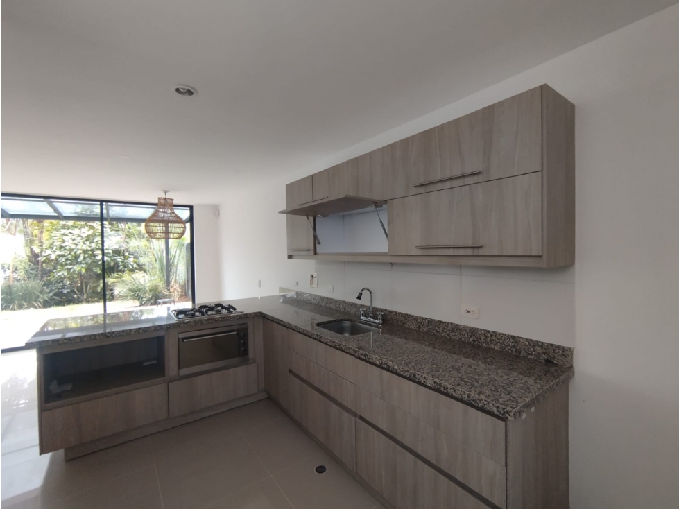 arriendo casa en el retiro — foto 3