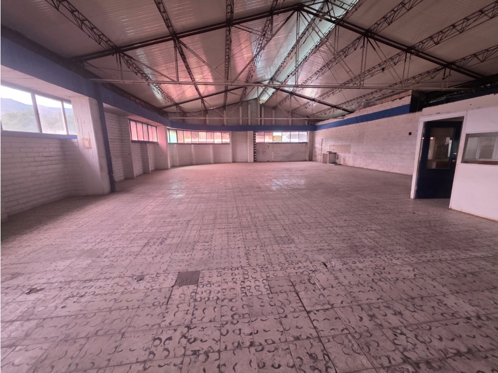 Bodega en Arriendo en Barrio Colombia — foto 3