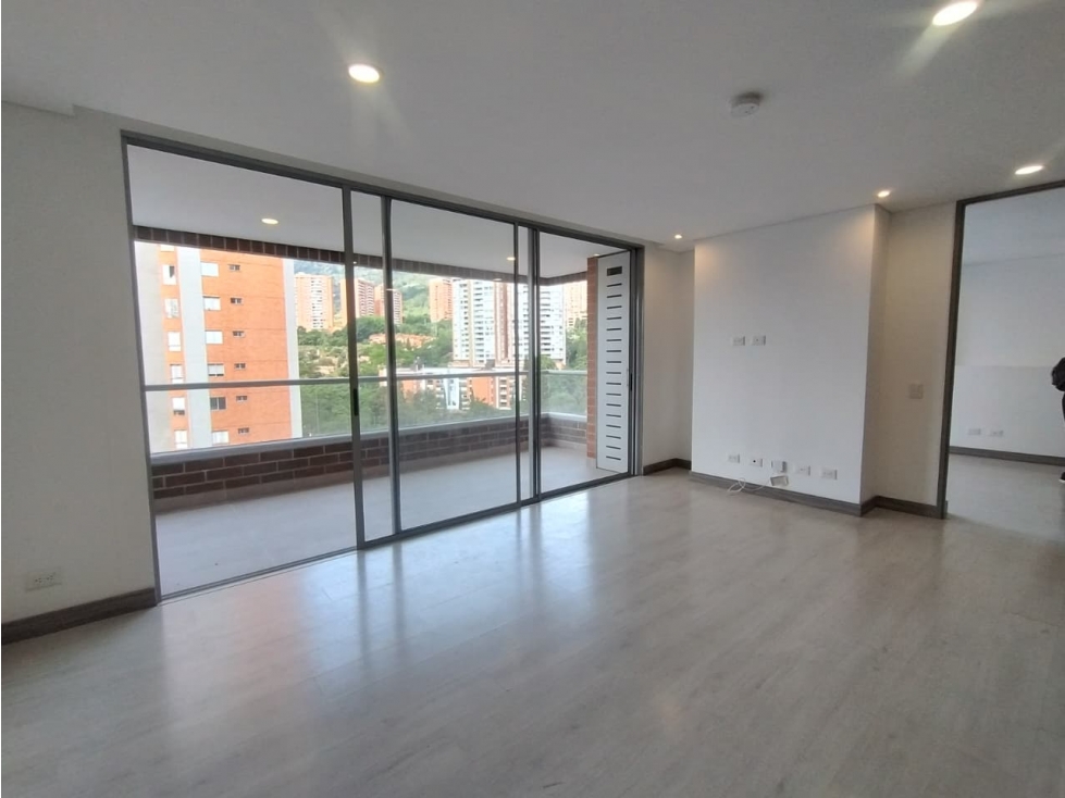 Se arrienda Apartamento en envigado loma de las brujas — foto 4