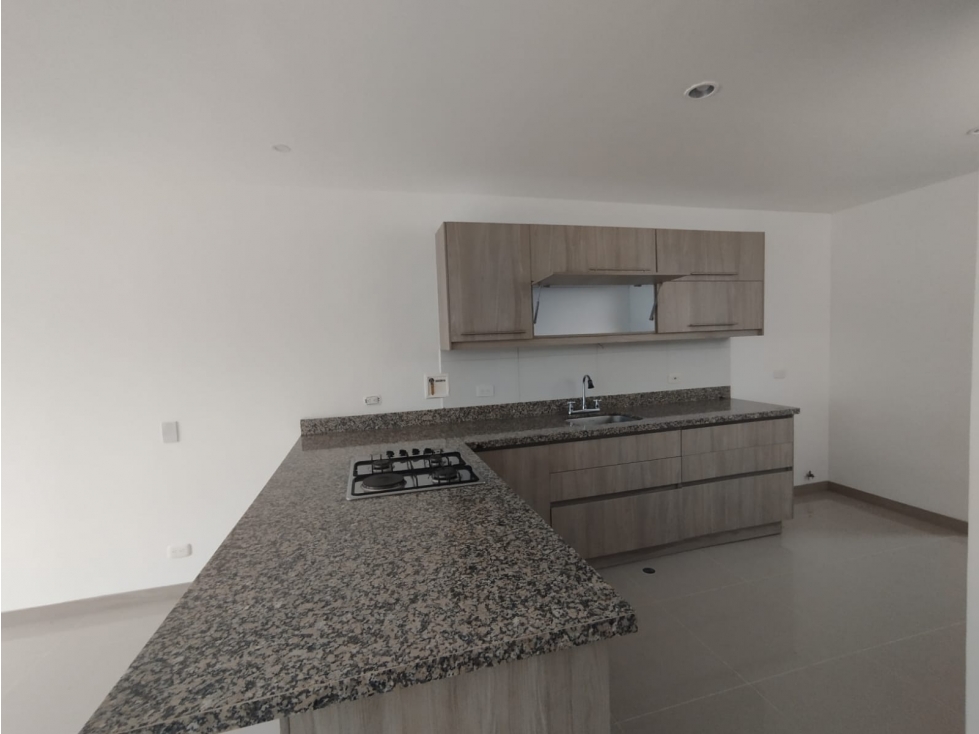 arriendo casa en el retiro — foto 2