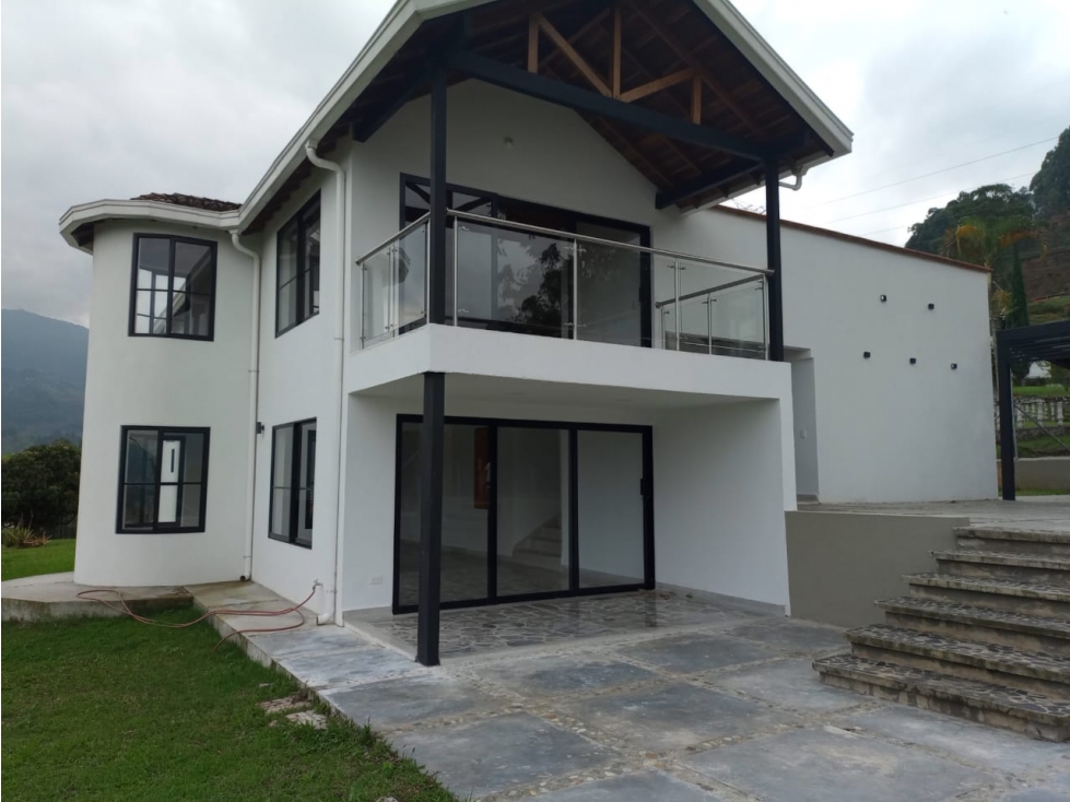 Arriendo casa Campestre en Envigado - 1