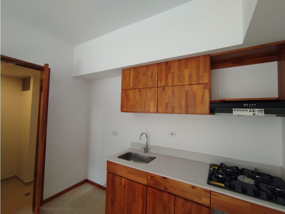 Arriendo amplio apartamento para estrenar en sabaneta — foto 2