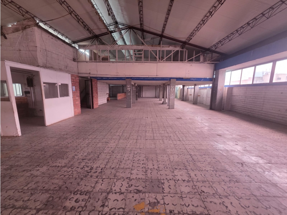 Bodega en Arriendo en Barrio Colombia — foto 6