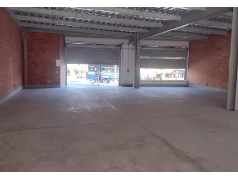 Bodega en Arriendo en La América - 2