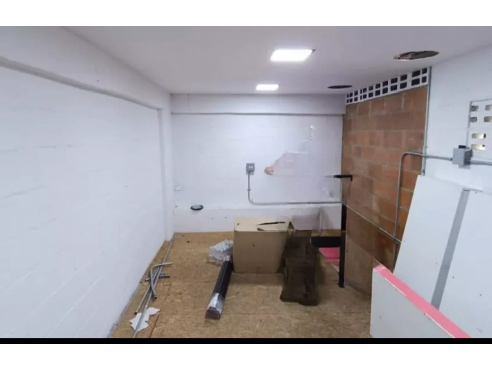 Local en Venta en Itagui - 1